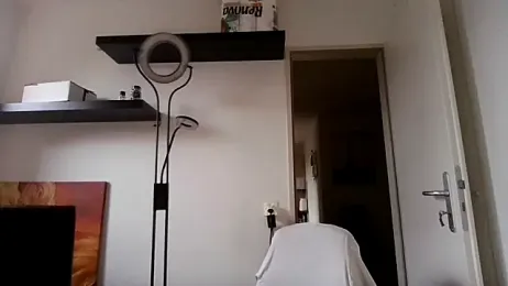 alpha-hunk webcam model stream image