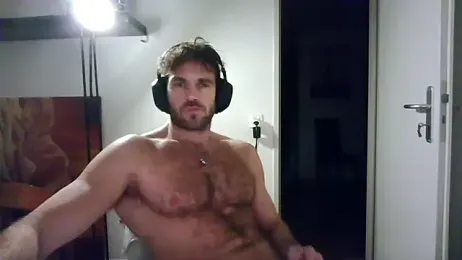 alpha-hunk webcam model stream image