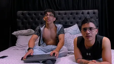 big__friends webcam stripchat model stream image