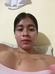 Kloe_1223 webcam model stream image