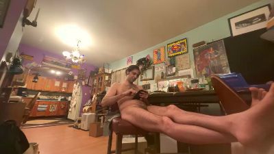 DumbMaleSlut webcam model stream image