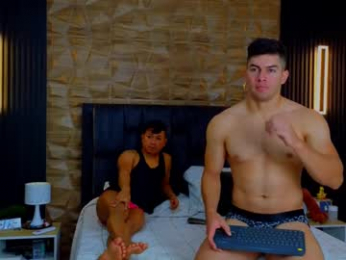hotfuckers4uu webcam model stream image