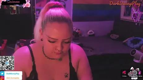 DarkBunnyPlay webcam model stream image