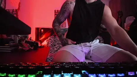 Dominatofstupid webcam model stream image