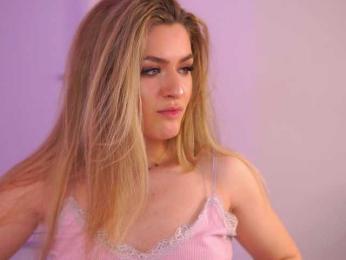 NayaQuinn webcam bongacams model stream image