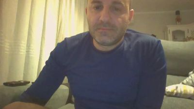 snefru042 webcam model stream image