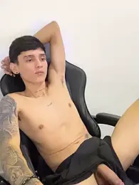Curtis_Jones webcam model stream image