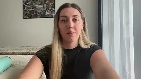 Aussielulu webcam stripchat model stream image