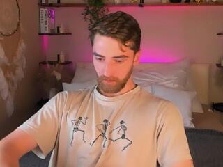 Dexter Miller webcam model stream image