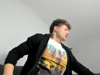 blonde_fit_lad webcam chaturbate model stream image