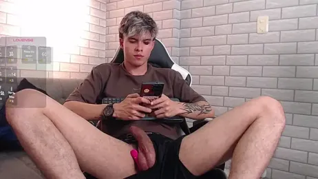 rio_miller_ webcam model stream image