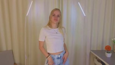 JoyaRamsbottom webcam model stream image