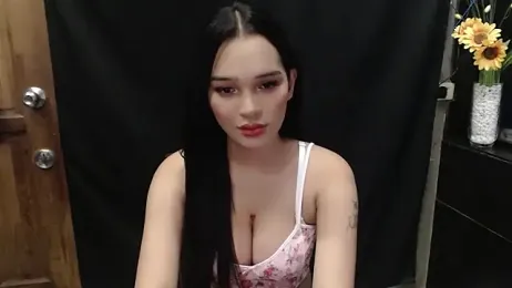 FreshYoungTS webcam model stream image