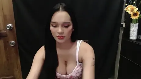 FreshYoungTS webcam model stream image