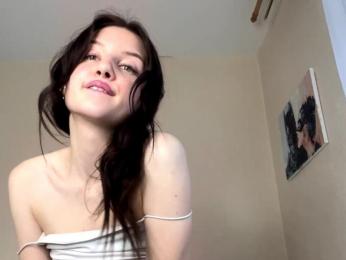 LillianaGeno webcam model stream image