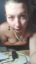 Alisagood webcam model stream image