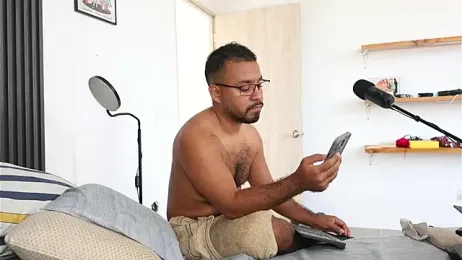 Little_Bear00 webcam model stream image