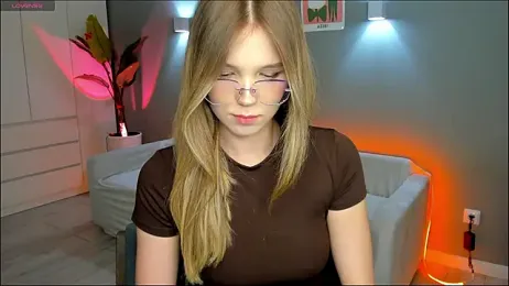 linakorvin webcam model stream image