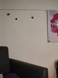 hanaa_18 webcam model stream image