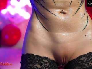 nellene webcam model stream image
