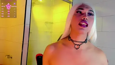 nicol_gill_ webcam model stream image
