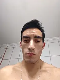 TommyMomentum webcam stripchat model stream image