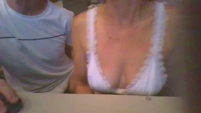 deepdesire webcam cam4 model stream image
