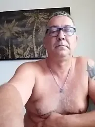 Soloyan webcam model stream image