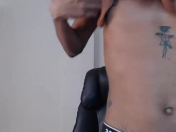 thomas_latin_boy webcam model stream image