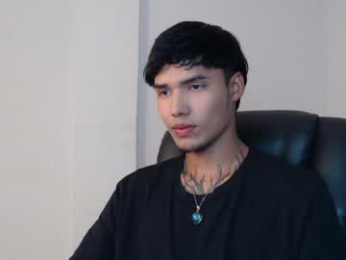 thomas_latin_boy webcam model stream image