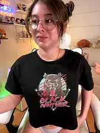 Sharon_07 webcam model stream image