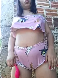 hot-mom22 webcam model stream image