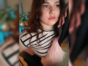 YulkaShpulka webcam model stream image