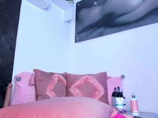 vaiolett-coleman webcam model stream image