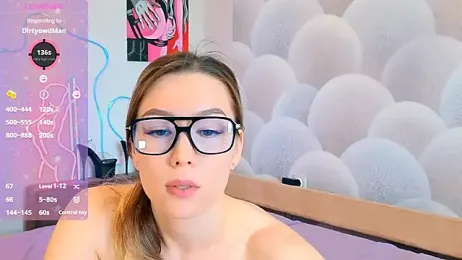 Snikersnik webcam model stream image