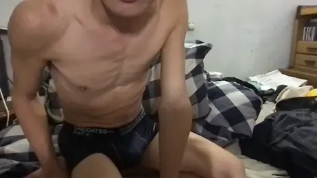 winds1069 webcam model stream image