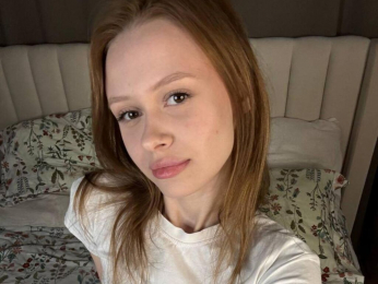 TaraGnagey webcam model stream image