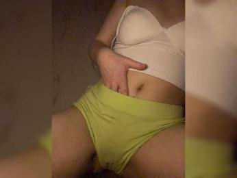 Lady_mi webcam bongacams model stream image