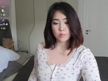 ki_mi chaturbate stream image