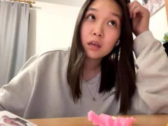 oracowee chaturbate stream image