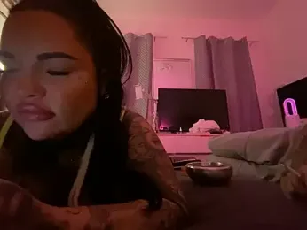 _MelinaCurves_ stripchat stream image