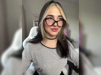 -MarshmelloW- bongacams stream image