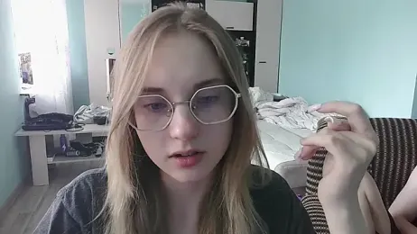 emolina1337 stripchat stream image