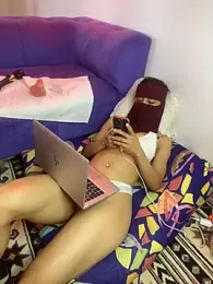 Beautiful_arab stripchat stream image