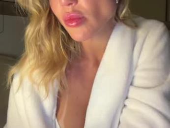 iiivy_ chaturbate stream image