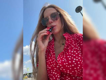 ALVUWKA bongacams stream image