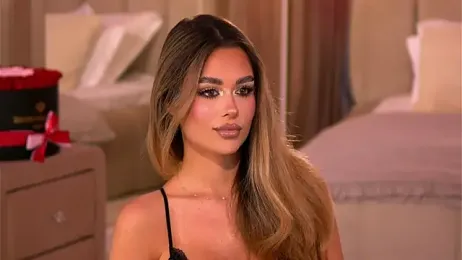 YasmineShaw stripchat stream image