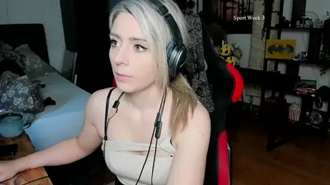 Lisaonthemoon stripchat stream image