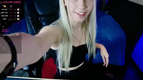 ShhhO_O stripchat stream image