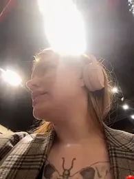 Honey___Hot stripchat stream image